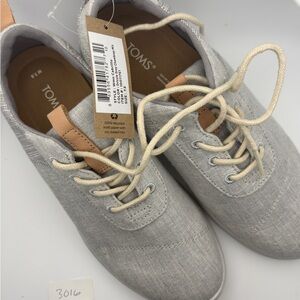 TOMS Cabrillio Drizzle Grey - NWT sneakers - size 7.5